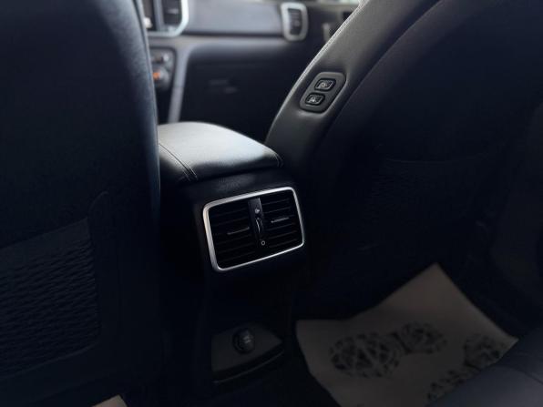 Kia Sportage IV Рестайлинг с пробегом 2019 года, цена 2 459 000 рублей, 82706 км, внедорожник, Автокод Объявления