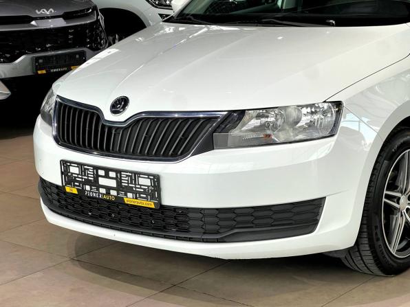 Skoda Rapid I Рестайлинг с пробегом 2019 года, цена 1 290 000 рублей, 130356 км, лифтбек, Автокод Объявления