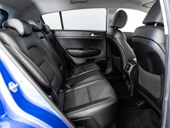 Kia Sportage IV Рестайлинг с пробегом 2019 года, цена 2 390 000 рублей, 87811 км, внедорожник, Автокод Объявления