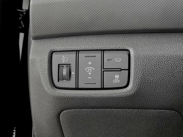 Hyundai Creta I Рестайлинг с пробегом 2021 года, цена 2 200 000 рублей, 20360 км, внедорожник, Автокод Объявления