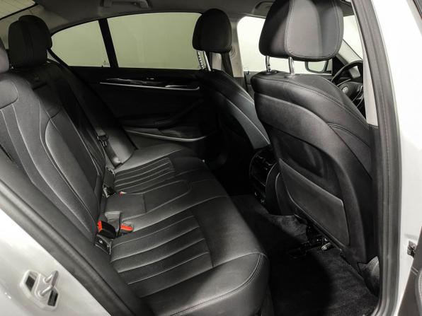 BMW 5 серии VII (G30/G31/G38) Рестайлинг с пробегом 2020 года, цена 3 819 000 рублей, 76550 км, седан, Автокод Объявления