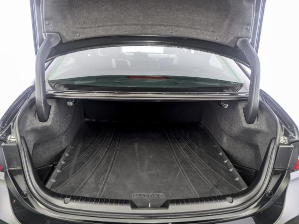Mazda 6 III (GJ) Рестайлинг 2 с пробегом 2021 года, цена 3 250 000 рублей, 66052 км, седан, Автокод Объявления