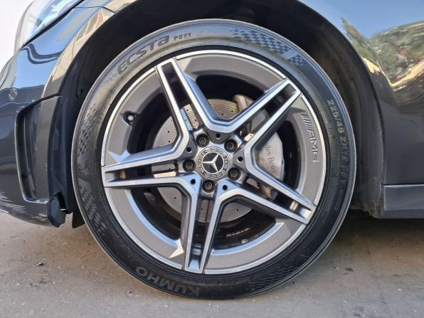 Mercedes-Benz C-Класс IV (W205) Рестайлинг с пробегом 2019 года, цена 3 075 000 рублей, 145383 км, седан, Автокод Объявления