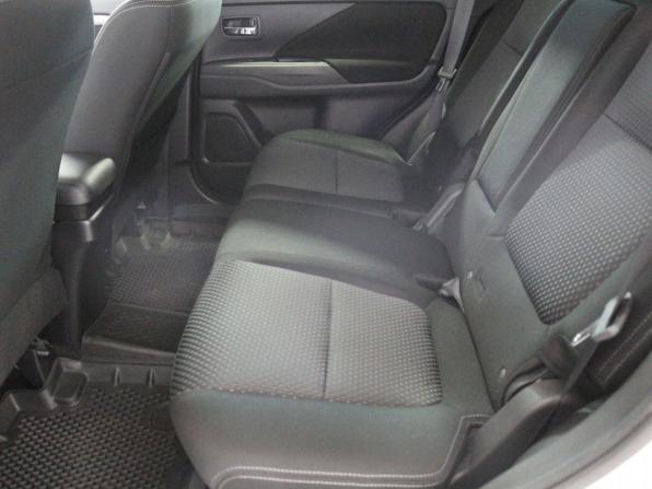 Mitsubishi Outlander III Рестайлинг 3 с пробегом 2018 года, цена 2 150 000 рублей, 138919 км, внедорожник, Автокод Объявления