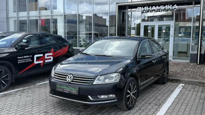 Volkswagen Passat B7 с пробегом 2012 года, цена 825 000 рублей, 278372 км, седан, Автокод Объявления