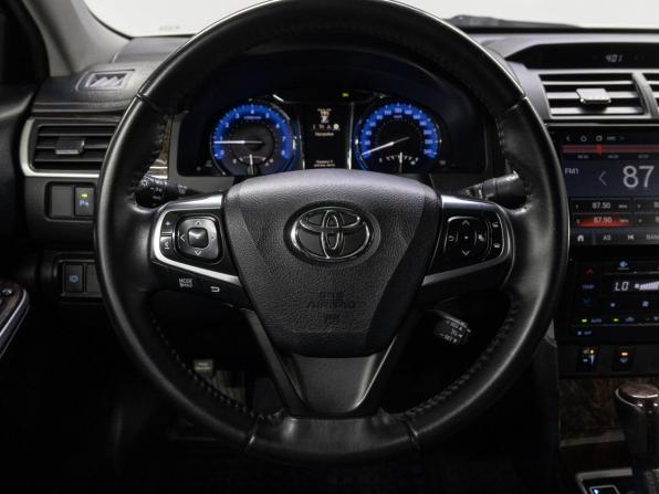 Toyota Camry VII (XV50) Рестайлинг 2 с пробегом 2017 года, цена 2 020 000 рублей, 165812 км, седан, Автокод Объявления