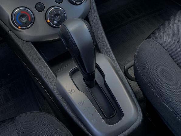 Chevrolet Aveo II с пробегом 2013 года, цена 839 000 рублей, 110391 км, хэтчбек, Автокод Объявления