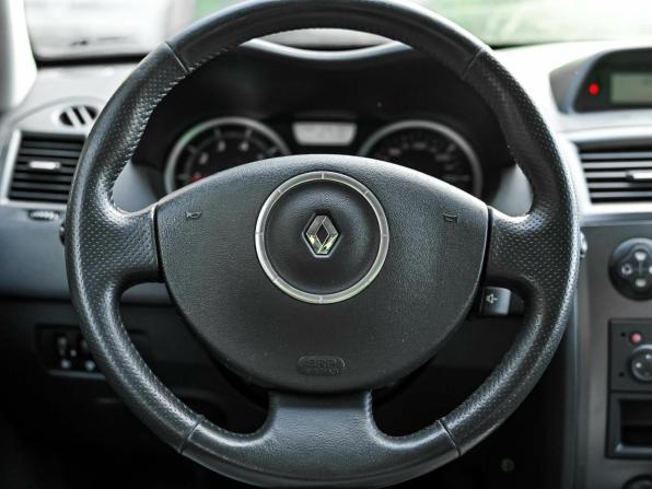 Renault Megane II Рестайлинг с пробегом 2008 года, цена 410 000 рублей, 161645 км, хэтчбек, Автокод Объявления