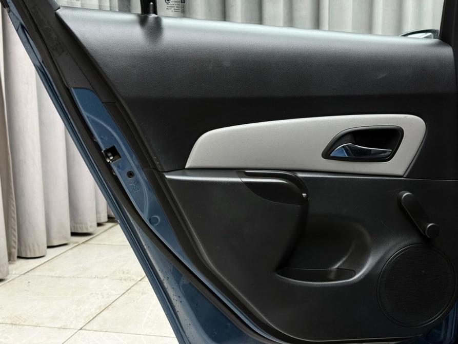 Chevrolet Cruze I Рестайлинг Ижевск  - изображение 24