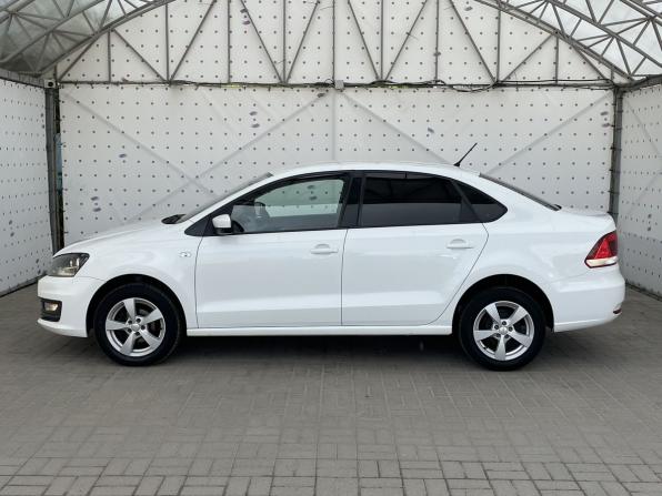 Volkswagen Polo V Рестайлинг с пробегом 2016 года, цена 825 000 рублей, 152924 км, седан, Автокод Объявления