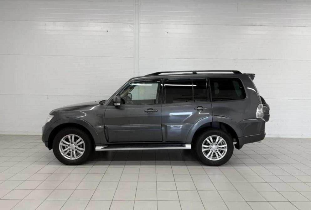 Mitsubishi Pajero IV Рестайлинг 1 Астрахань  - изображение 9