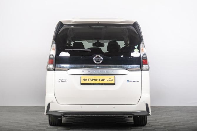Nissan Serena V (C27) с пробегом 2018 года, цена 1 979 000 рублей, 162000 км, минивэн, Автокод Объявления
