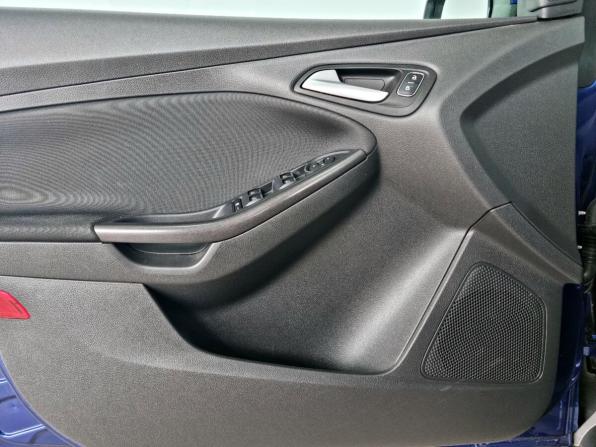 Ford Focus III Рестайлинг с пробегом 2019 года, цена 1 190 000 рублей, 103092 км, хэтчбек, Автокод Объявления