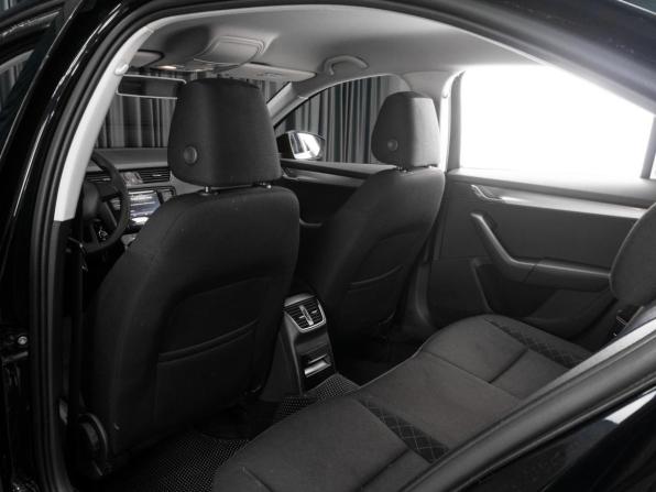 Skoda Octavia III (A7) Рестайлинг с пробегом 2019 года, цена 1 479 000 рублей, 96679 км, лифтбек, Автокод Объявления