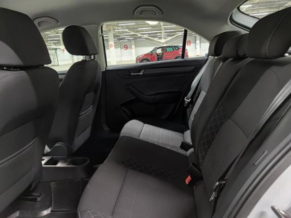 Skoda Rapid II с пробегом 2022 года, цена 1 599 000 рублей, 119670 км, лифтбек, Автокод Объявления