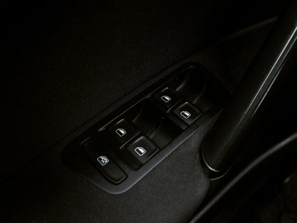 Volkswagen Golf VII с пробегом 2013 года, цена 1 136 000 рублей, 201000 км, хэтчбек, Автокод Объявления