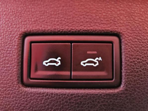 Volkswagen Tiguan II с пробегом 2017 года, цена 2 049 000 рублей, 160566 км, внедорожник, Автокод Объявления