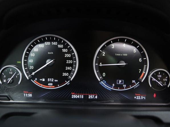 BMW 5 серии VI (F10/F11/F07) с пробегом 2013 года, цена 1 990 000 рублей, 250415 км, лифтбек, Автокод Объявления