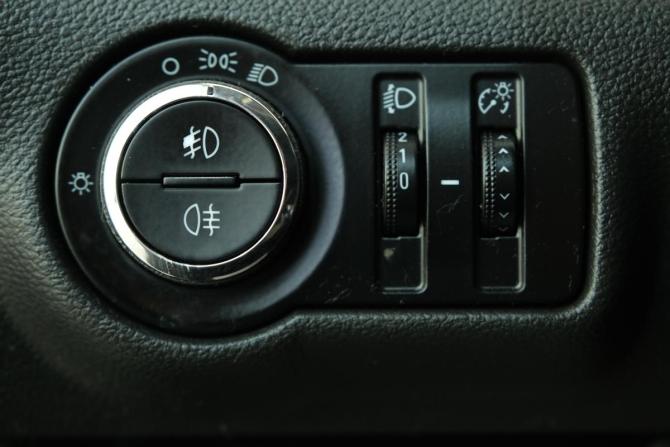 Opel Astra J с пробегом 2012 года, цена 799 000 рублей, 105400 км, хэтчбек, Автокод Объявления