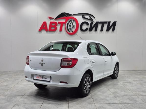 Renault Logan II Рестайлинг с пробегом 2022 года, цена 1 080 000 рублей, 41161 км, седан, Автокод Объявления