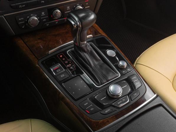 Audi A6 IV (C7) с пробегом 2012 года, цена 1 199 000 рублей, 284953 км, седан, Автокод Объявления