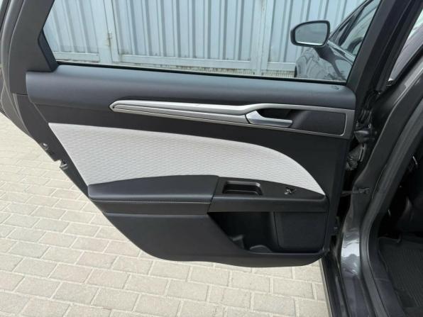 Ford Fusion (North America) II Рестайлинг с пробегом 2019 года, цена 1 325 000 рублей, 150132 км, седан, Автокод Объявления