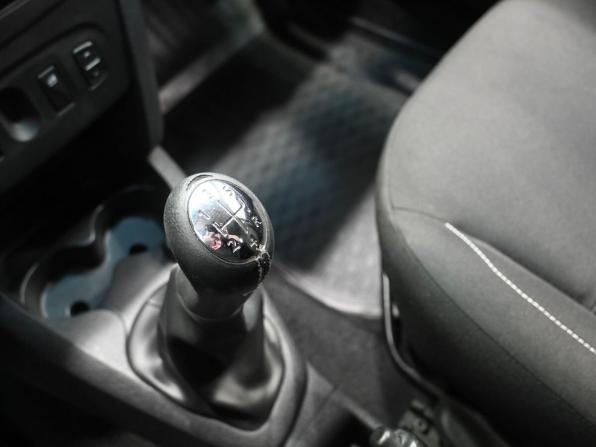 Renault Sandero II с пробегом 2016 года, цена 1 029 900 рублей, 130000 км, хэтчбек, Автокод Объявления