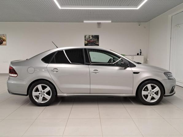 Volkswagen Polo V Рестайлинг с пробегом 2016 года, цена 1 119 000 рублей, 209835 км, седан, Автокод Объявления
