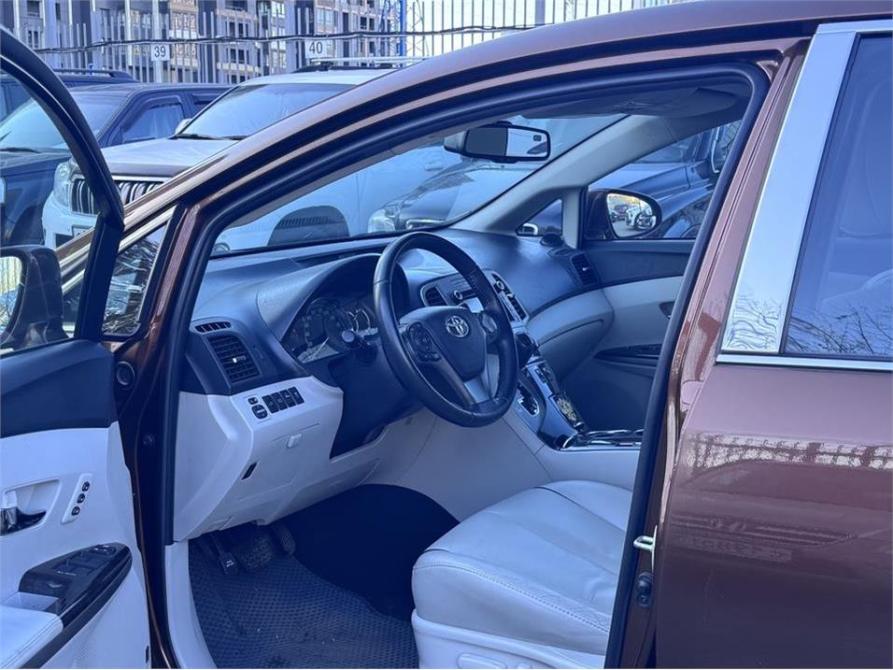 Toyota Venza I Рестайлинг Москва  - изображение 10