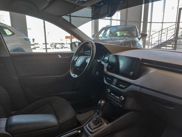 Skoda Rapid II с пробегом 2022 года, цена 1 642 000 рублей, 146548 км, лифтбек, Автокод Объявления