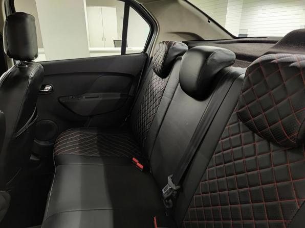 Renault Logan II с пробегом 2015 года, цена 763 000 рублей, 79113 км, седан, Автокод Объявления