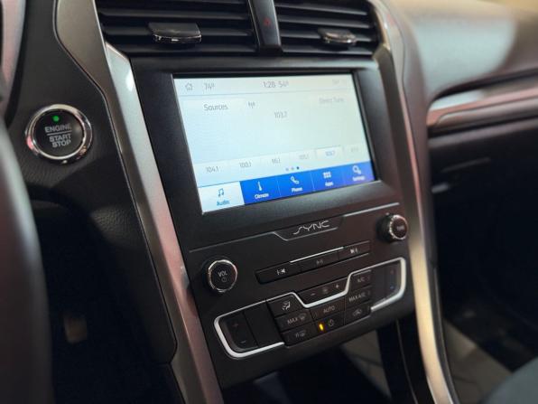 Ford Fusion (North America) II Рестайлинг с пробегом 2020 года, цена 1 489 000 рублей, 109653 км, седан, Автокод Объявления