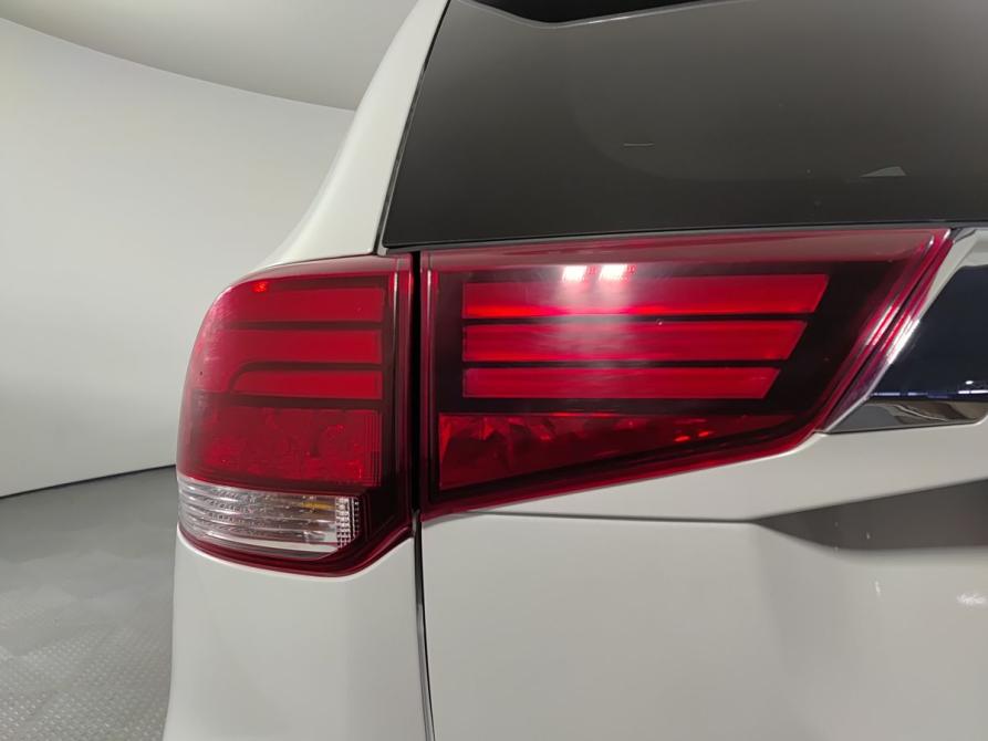 Mitsubishi Outlander III Рестайлинг 3 Уфа  - изображение 13