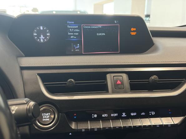 Lexus UX I с пробегом 2021 года, цена 3 050 000 рублей, 78484 км, внедорожник, Автокод Объявления