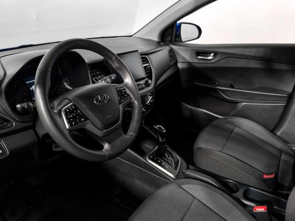 Hyundai Solaris II Рестайлинг с пробегом 2020 года, цена 1 635 000 рублей, 88159 км, седан, Автокод Объявления