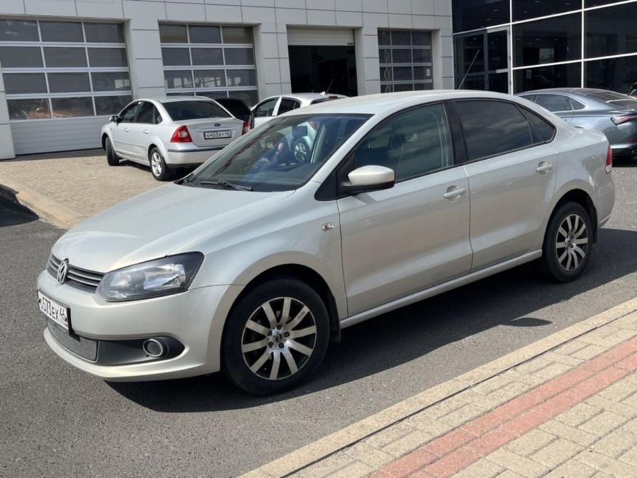 Volkswagen Polo V Курск  - изображение 1