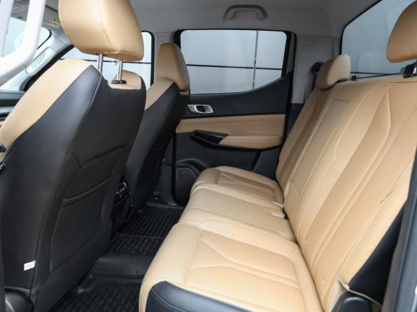 Changan Hunter Plus с пробегом 2024 года, цена 2 798 000 рублей, 36900 км, offers.body_type.unknown, Автокод Объявления