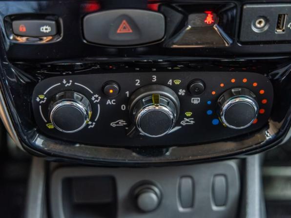 Nissan Terrano III (D10) с пробегом 2014 года, цена 1 048 000 рублей, 138193 км, внедорожник, Автокод Объявления