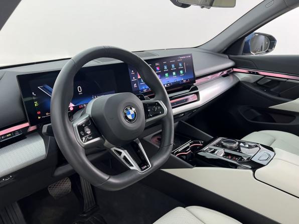 BMW 5 серии VIII (G60/G61/G68) с пробегом 2024 года, цена 7 600 000 рублей, 3400 км, седан, Автокод Объявления