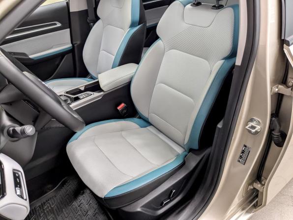 Geely Emgrand II с пробегом 2023 года, цена 1 740 000 рублей, 13906 км, седан, Автокод Объявления