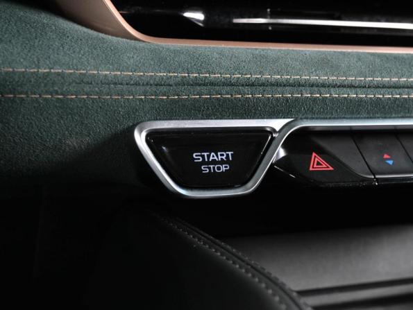 Geely Monjaro I с пробегом 2023 года, цена 2 999 000 рублей, 59961 км, внедорожник, Автокод Объявления