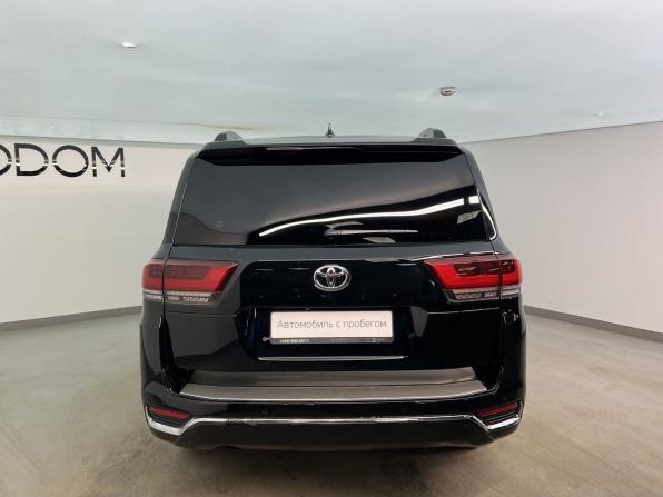 Toyota Land Cruiser 300 Series с пробегом 2023 года, цена 10 990 000 рублей, 19218 км, внедорожник, Автокод Объявления