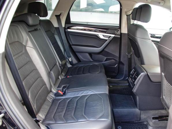 Volkswagen Touareg III с пробегом 2019 года, цена 3 949 000 рублей, 176991 км, внедорожник, Автокод Объявления