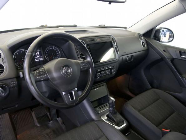Volkswagen Tiguan I Рестайлинг с пробегом 2013 года, цена 999 000 рублей, 140773 км, внедорожник, Автокод Объявления