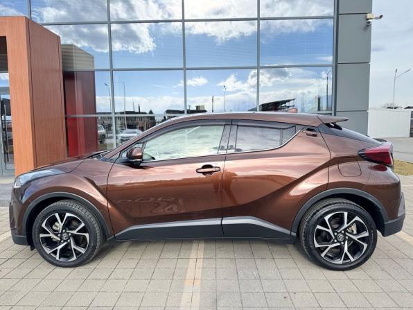 Toyota C-HR I Рестайлинг с пробегом 2019 года, цена 1 800 000 рублей, 47467 км, внедорожник, Автокод Объявления