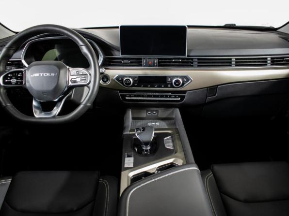 JETOUR X70 I Рестайлинг 2 с пробегом 2024 года, цена 2 310 000 рублей, 8237 км, внедорожник, Автокод Объявления
