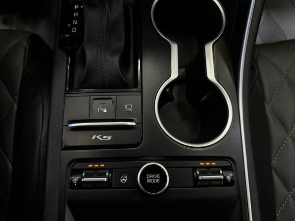 Kia K5 III с пробегом 2020 года, цена 2 340 000 рублей, 132256 км, седан, Автокод Объявления