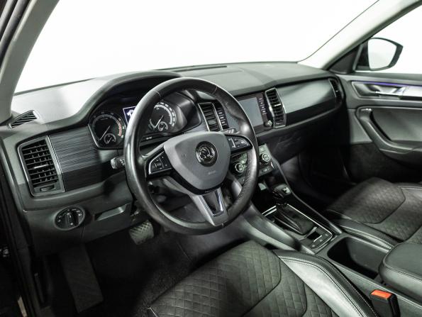 Skoda Kodiaq I с пробегом 2018 года, цена 2 149 700 рублей, 133666 км, внедорожник, Автокод Объявления