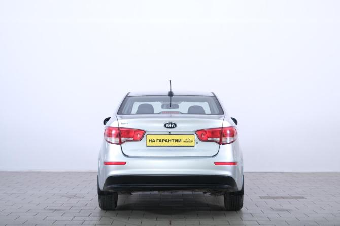 Kia Rio III Рестайлинг с пробегом 2017 года, цена 1 049 000 рублей, 167000 км, седан, Автокод Объявления