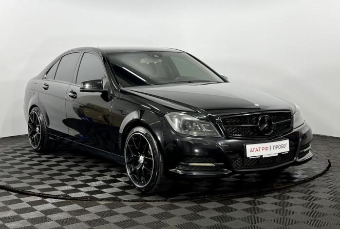 Mercedes-Benz C-Класс III (W204) Рестайлинг с пробегом 2012 года, цена 1 550 000 рублей, 217224 км, седан, Автокод Объявления